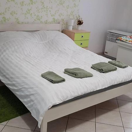 Fortuna Apartmanok Eger Buitenkant foto